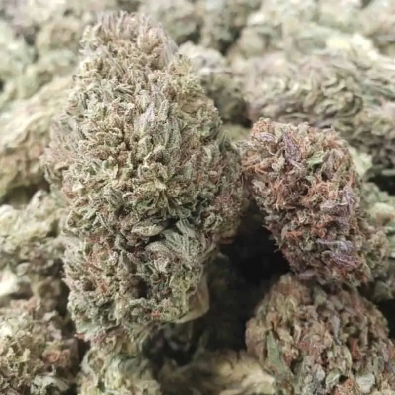 smokable hemp flower with delta 8 distillate sprayed on delta 8 high